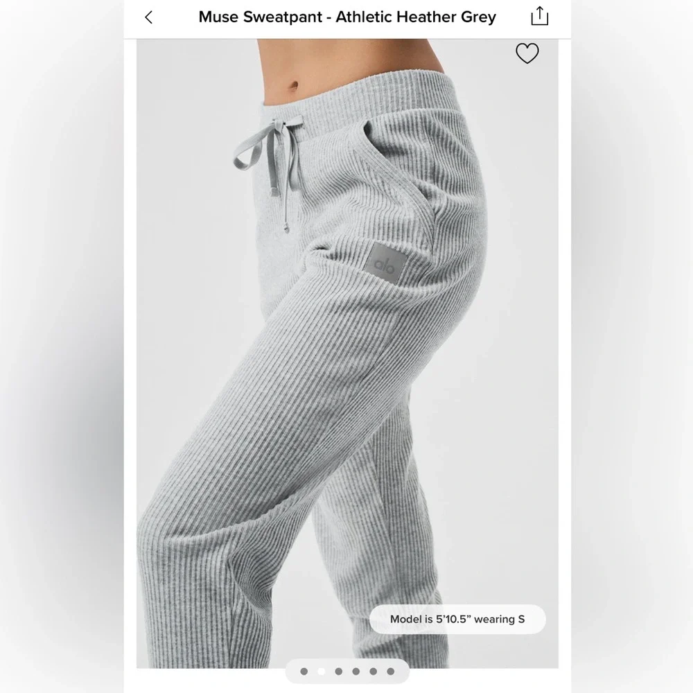 Alo Muse set in athletic heather gray, size S & M. - Picture 4 of 5